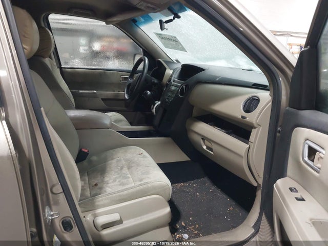 46395182 :رقم المزاد ، 5FNYF4H22AB006092 vin ، 2010 Honda Pilot Lx مزاد بيع