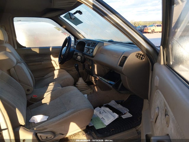 46395309 :رقم المزاد ، 1N6DD26S4YC320133 vin ، 2000 Nissan Frontier Xe مزاد بيع