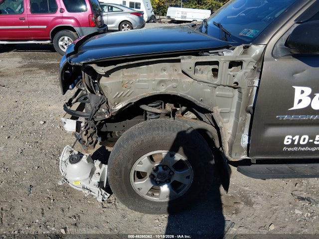 46395362 :رقم المزاد ، 5TELU4EN2AZ705641 vin ، 2010 Toyota Tacoma Base V6 مزاد بيع