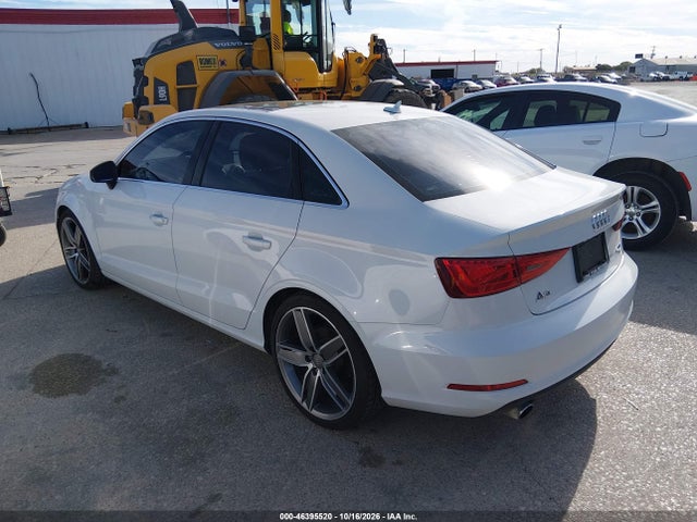 46395520 :رقم المزاد ، WAUEFGFF2F1026222 vin ، 2015 Audi A3 2.0t Premium مزاد بيع
