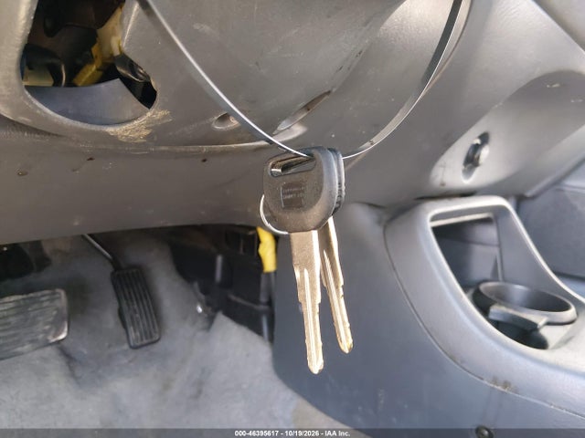 Продажа на аукционе авто 2000 Honda Civic Value Package, vin: 2HGEJ6616YH509153, номер лота: 46395617