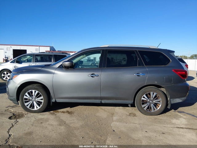Aukcja sprzedaży 2017 Nissan Pathfinder Sl, vin: 5N1DR2MM9HC605575, numer aukcji: 46395702
