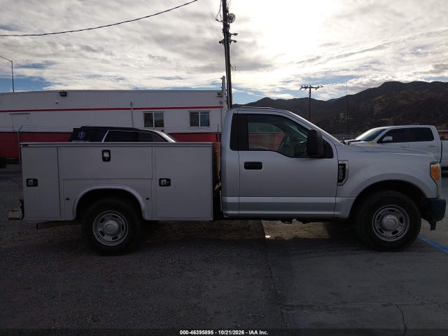 46395895 :رقم المزاد ، 1FDBF2A61HEE09821 vin ، 2017 Ford F-250 Xl مزاد بيع
