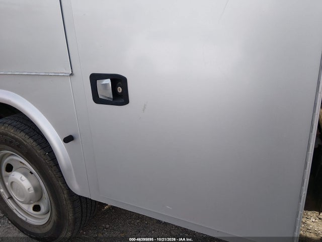 46395895 :رقم المزاد ، 1FDBF2A61HEE09821 vin ، 2017 Ford F-250 Xl مزاد بيع