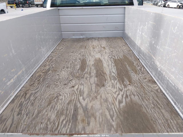 46395895 :رقم المزاد ، 1FDBF2A61HEE09821 vin ، 2017 Ford F-250 Xl مزاد بيع