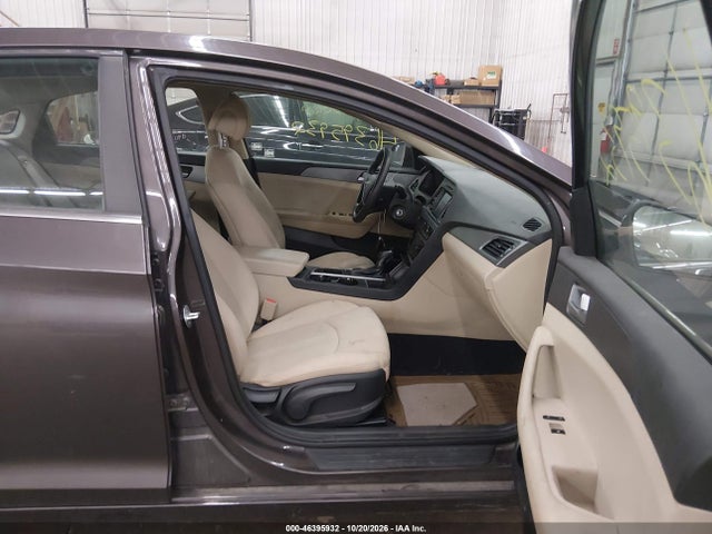 Продаж на аукціоні авто 2016 Hyundai Sonata Se, vin: 5NPE24AF5GH280182, номер лоту: 46395932