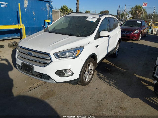 Ford ESCAPE SEL 2018 1FMCU0HD4JUC48766 Image 2