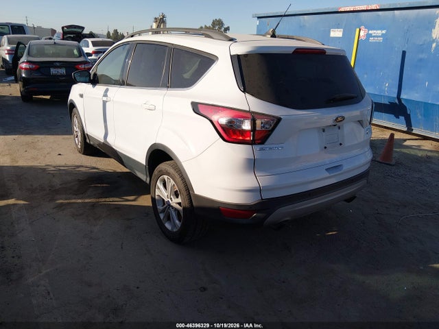 Ford ESCAPE SEL 2018 1FMCU0HD4JUC48766 Image 3