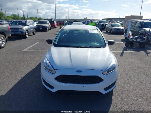 Продажа на аукционе авто 2016 Ford Focus S, vin: 1FADP3E20GL301746, номер лота: 46396409