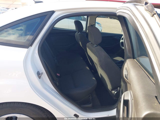 Продажа на аукционе авто 2016 Ford Focus S, vin: 1FADP3E20GL301746, номер лота: 46396409