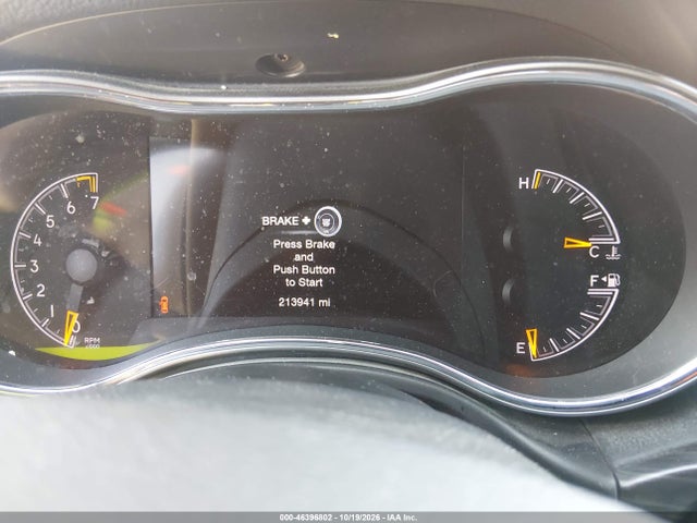 Продаж на аукціоні авто 2019 Jeep Grand Cherokee Laredo 4x2, vin: 1C4RJEAG7KC543750, номер лоту: 46396802