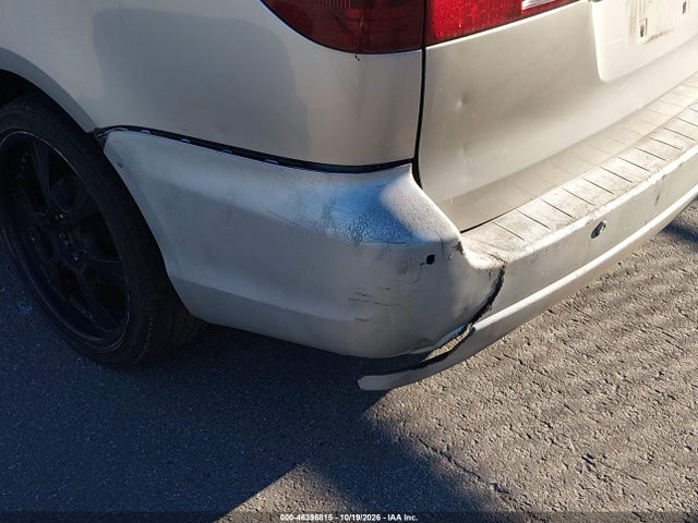 Продажа на аукционе авто 2004 Toyota Sienna Le, vin: 5TDZA23C34S204719, номер лота: 46396815
