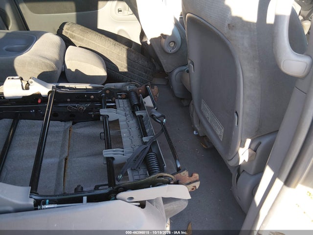 Продажа на аукционе авто 2004 Toyota Sienna Le, vin: 5TDZA23C34S204719, номер лота: 46396815