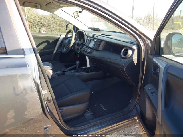 46396985 :رقم المزاد ، 2T3ZFREV0GW296657 vin ، 2016 Toyota Rav4 Le مزاد بيع
