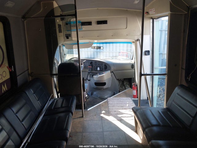 Продажа на аукционе авто 2006 Ford E-450 Cutaway, vin: 1FDXE45P46DB32611, номер лота: 46397196