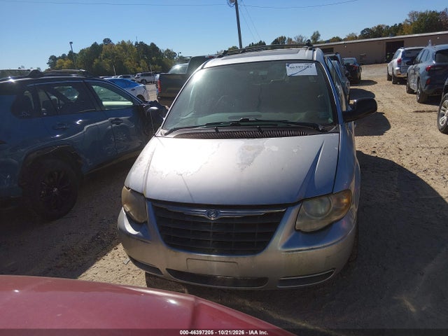 2005 Chrysler Town & Country Touring მანქანა იყიდება აუქციონზე, vin: 2C4GP54L65R380065, აუქციონის ნომერი: 46397205