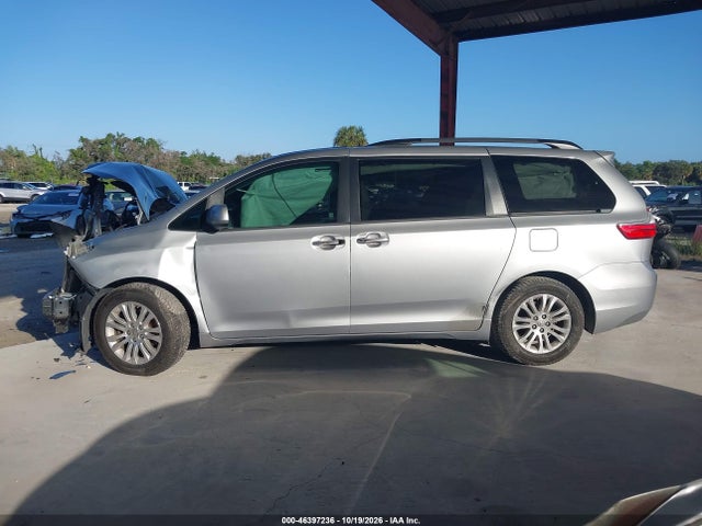 Aukcja sprzedaży 2015 Toyota Sienna Xle 8 Passenger, vin: 5TDYK3DC9FS631774, numer aukcji: 46397236