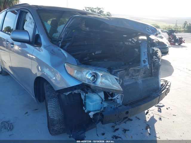Aukcja sprzedaży 2015 Toyota Sienna Xle 8 Passenger, vin: 5TDYK3DC9FS631774, numer aukcji: 46397236