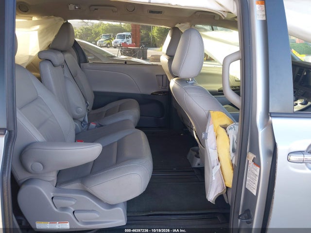 Aukcja sprzedaży 2015 Toyota Sienna Xle 8 Passenger, vin: 5TDYK3DC9FS631774, numer aukcji: 46397236
