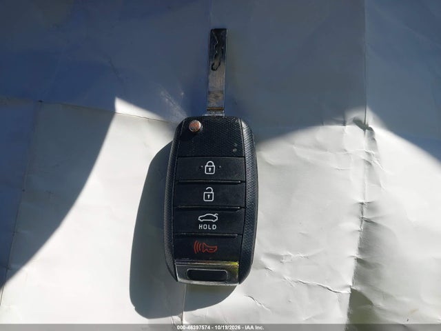2016 Kia Optima Lx მანქანა იყიდება აუქციონზე, vin: 5XXGT4L32GG030967, აუქციონის ნომერი: 46397574