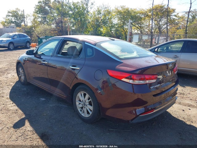 2016 Kia Optima Lx მანქანა იყიდება აუქციონზე, vin: 5XXGT4L32GG030967, აუქციონის ნომერი: 46397574
