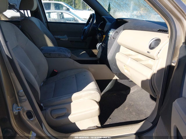 46397635 :رقم المزاد ، 5FNYF3H23BB024273 vin ، 2011 Honda Pilot Lx مزاد بيع
