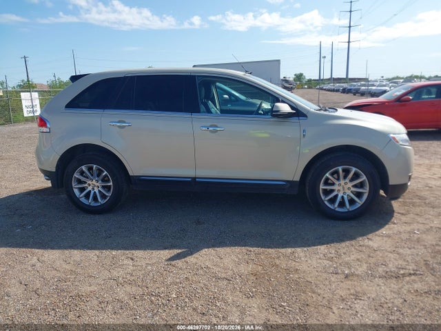 Продажа на аукционе авто 2015 Lincoln Mkx, vin: 2LMDJ8JK2FBL31568, номер лота: 46397702