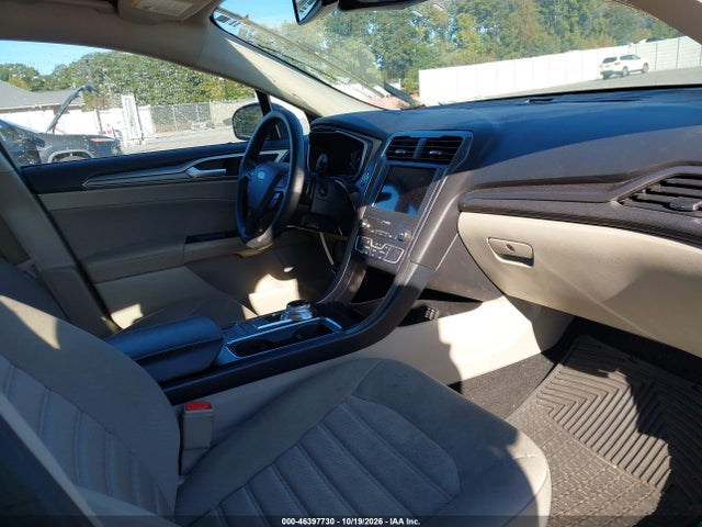 46397730 :رقم المزاد ، 3FA6P0HD0KR111248 vin ، 2019 Ford Fusion Se مزاد بيع