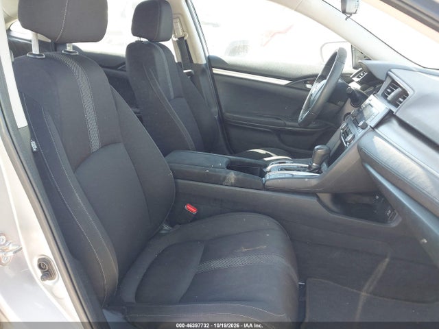 46397732 :رقم المزاد ، 19XFC2F55GE068067 vin ، 2016 Honda Civic Lx مزاد بيع