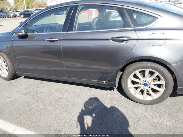2017 Ford Fusion Titanium მანქანა იყიდება აუქციონზე, vin: 3FA6P0K99HR149767, აუქციონის ნომერი: 46397903