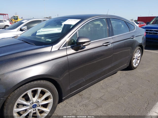 2017 Ford Fusion Titanium მანქანა იყიდება აუქციონზე, vin: 3FA6P0K99HR149767, აუქციონის ნომერი: 46397903