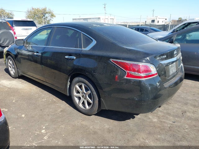 Продаж на аукціоні авто 2015 Nissan Altima 2.5 S, vin: 1N4AL3AP2FC209634, номер лоту: 46397965