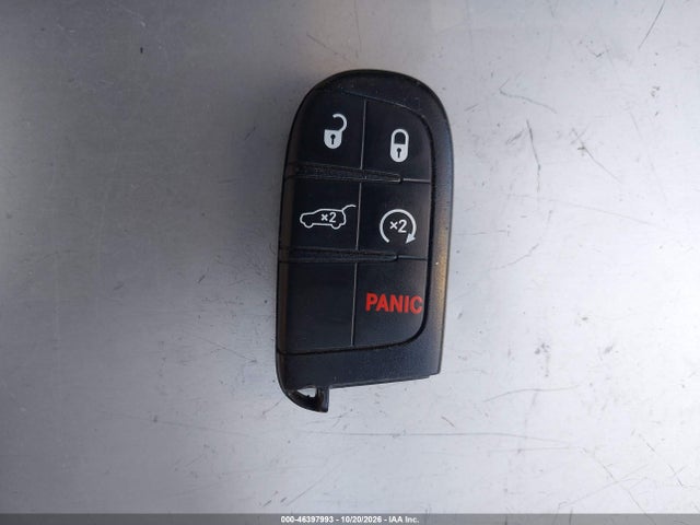46397993 :رقم المزاد ، 1C4RJFCG1FC692597 vin ، 2015 Jeep Grand Cherokee Overland مزاد بيع