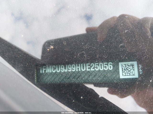 Продажа на аукционе авто 2017 Ford Escape Titanium, vin: 1FMCU9J99HUE25056, номер лота: 46398008
