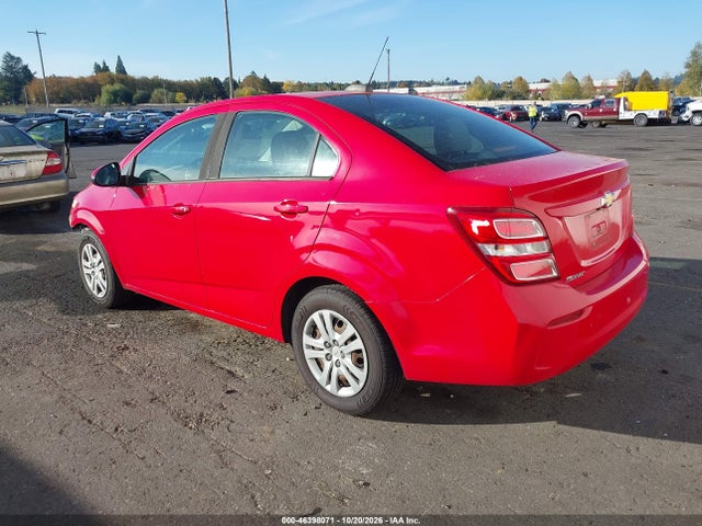 Продажа на аукционе авто 2017 Chevrolet Sonic Ls Auto, vin: 1G1JB5SG6H4162055, номер лота: 46398071