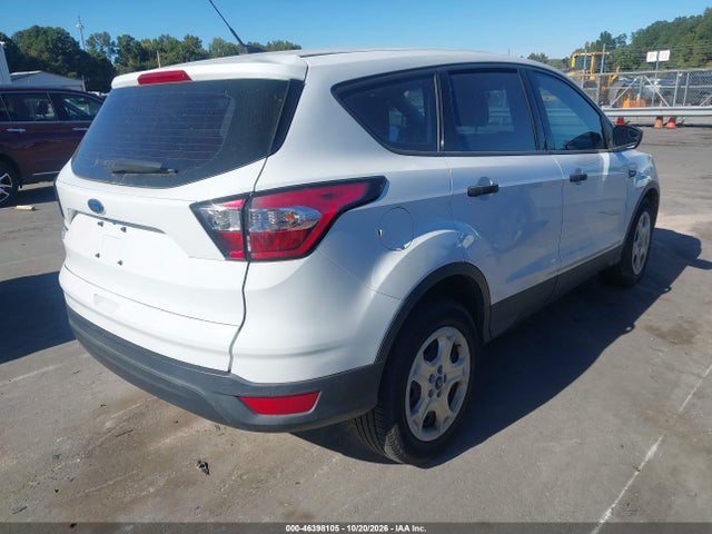 2017 Ford Escape S მანქანა იყიდება აუქციონზე, vin: 1FMCU0F73HUE63658, აუქციონის ნომერი: 46398105