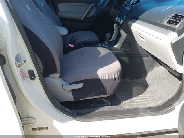 46398112 :رقم المزاد ، JF2SJADC6GH421525 vin ، 2016 Subaru Forester 2.5i Premium مزاد بيع