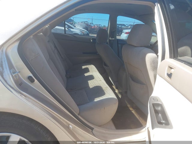 2006 Toyota Camry Le მანქანა იყიდება აუქციონზე, vin: 4T1BE32K06U105905, აუქციონის ნომერი: 46398196