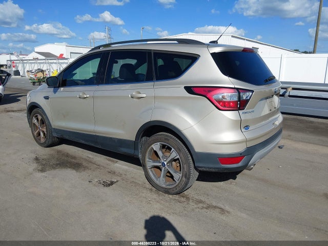 Продажа на аукционе авто 2017 Ford Escape Se, vin: 1FMCU0GD5HUE13011, номер лота: 46398223