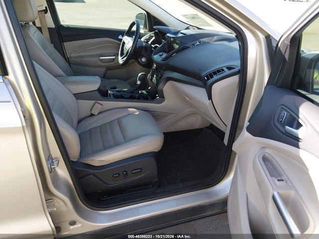 Продажа на аукционе авто 2017 Ford Escape Se, vin: 1FMCU0GD5HUE13011, номер лота: 46398223