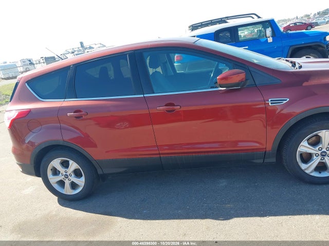46398300 :رقم المزاد ، 1FMCU9GX8GUC11535 vin ، 2016 Ford Escape Se مزاد بيع