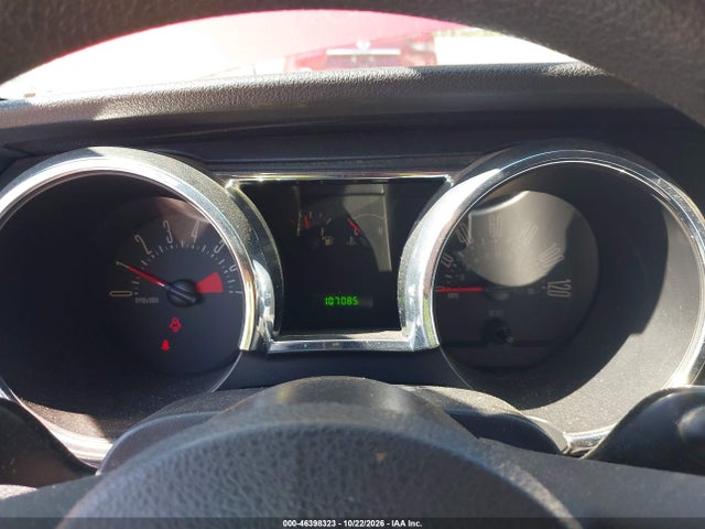 2007 Ford Mustang V6 Deluxe/v6 Premium მანქანა იყიდება აუქციონზე, vin: 1ZVFT84N575354743, აუქციონის ნომერი: 46398323