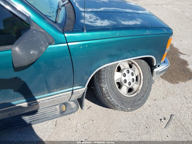 1999 Chevrolet Tahoe Ls მანქანა იყიდება აუქციონზე, vin: 1GNEK13R8XJ308206, აუქციონის ნომერი: 46398335