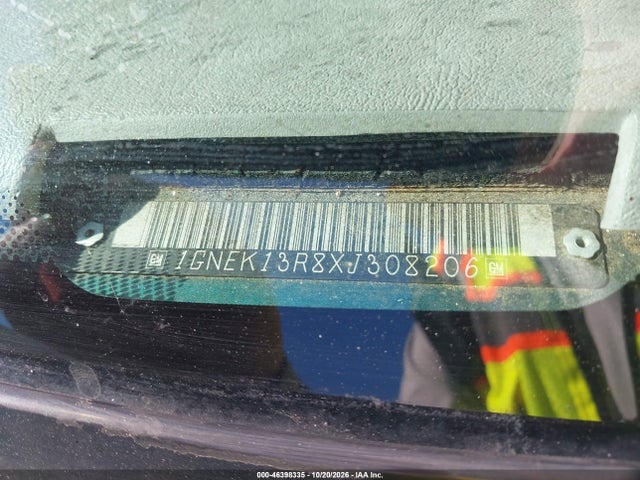 1999 Chevrolet Tahoe Ls მანქანა იყიდება აუქციონზე, vin: 1GNEK13R8XJ308206, აუქციონის ნომერი: 46398335