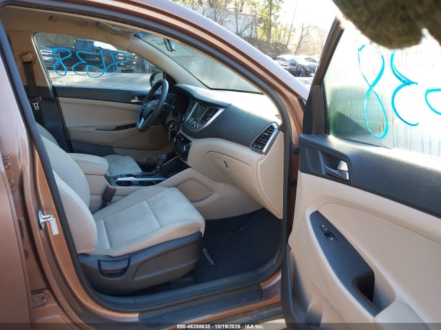 Продажа на аукционе авто 2017 Hyundai Tucson Se, vin: KM8J33A45HU518202, номер лота: 46398638