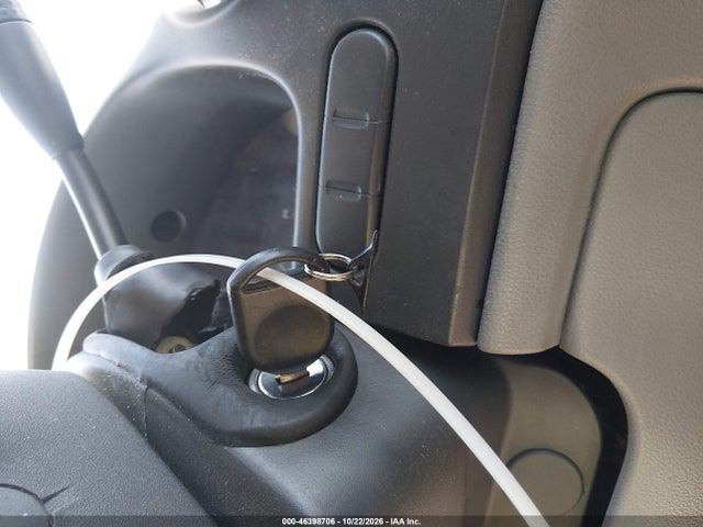 Продажа на аукционе авто 2004 Ford Expedition Xlt, vin: 1FMRU15W94LA19919, номер лота: 46398706