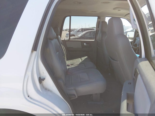 Продажа на аукционе авто 2004 Ford Expedition Xlt, vin: 1FMRU15W94LA19919, номер лота: 46398706
