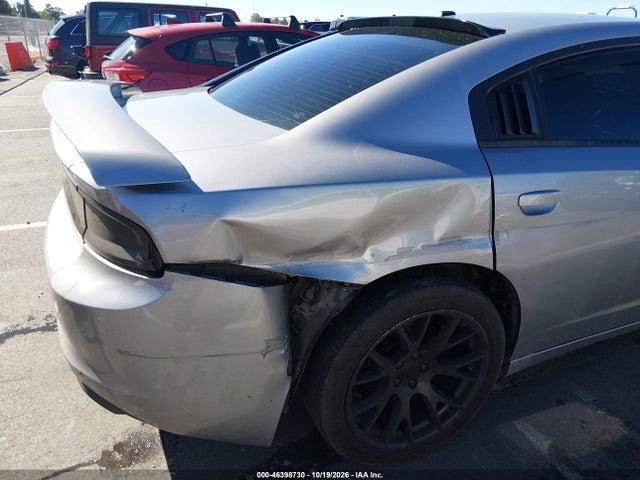 Aukcja sprzedaży 2015 Dodge Charger Se, vin: 2C3CDXBGXFH717017, numer aukcji: 46398730