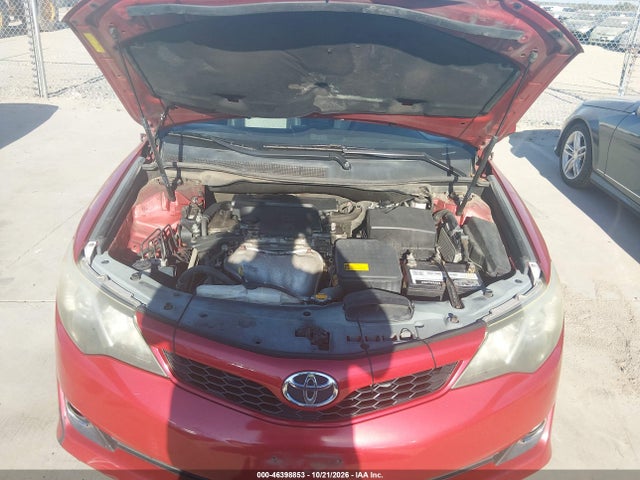 46398853 :رقم المزاد ، 4T1BF1FK1CU610682 vin ، 2012 Toyota Camry Se مزاد بيع