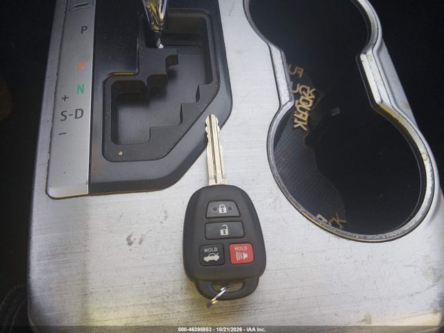 46398853 :رقم المزاد ، 4T1BF1FK1CU610682 vin ، 2012 Toyota Camry Se مزاد بيع